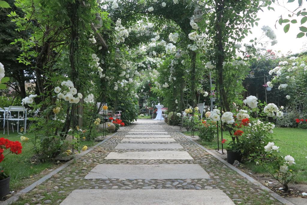 La Via' Bed & Breakfast Cavour Ngoại thất bức ảnh